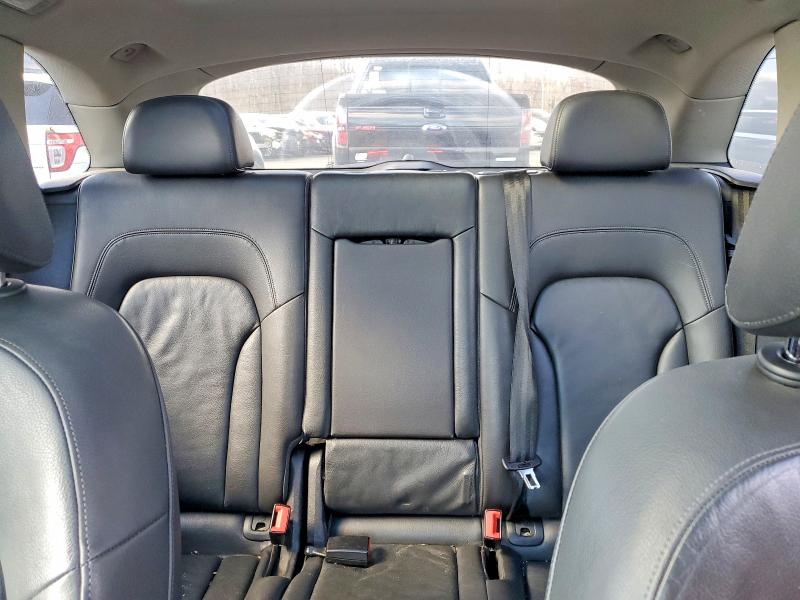 Photo 10 from auction – 2011 AUDI Q5 with VIN WA1LFAFP4BA091576