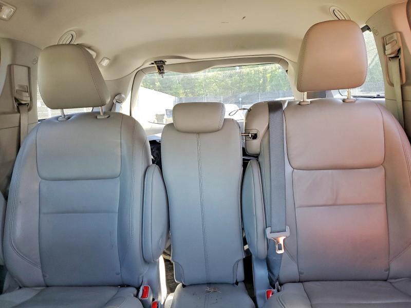Photo 10 from auction – 2018 TOYOTA SIENNA with VIN 5TDYZ3DC5JS940775