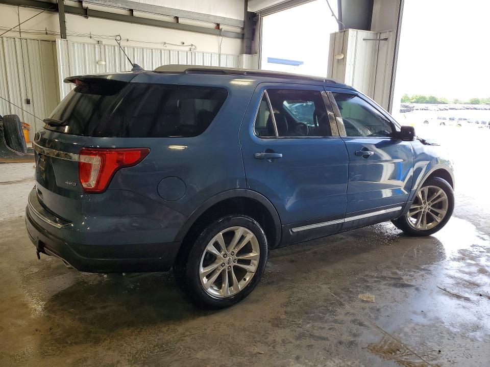 Photo 3 from auction – 2018 FORD EXPLORER with VIN 1FM5K8D80JGB03549