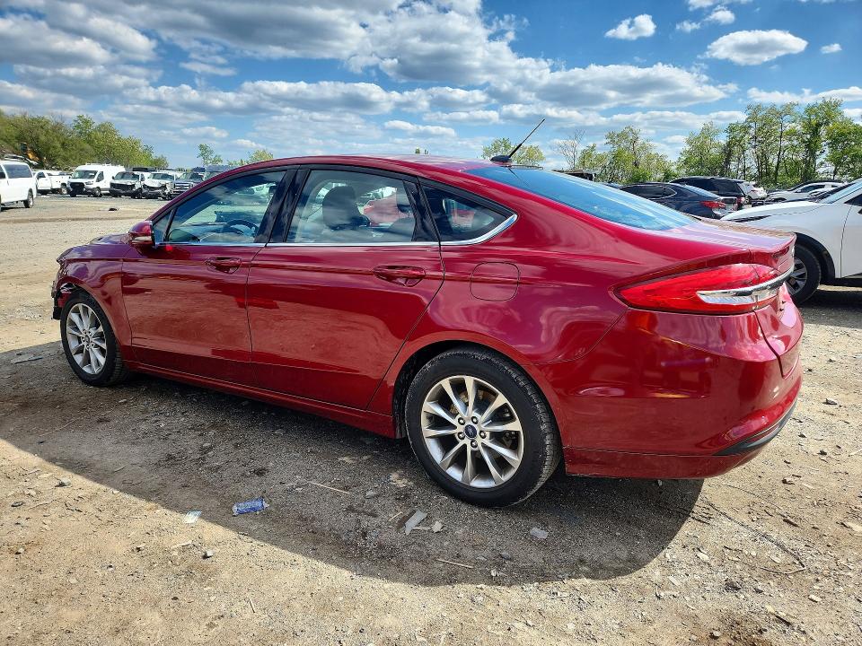 Foto 2 de la subasta – 2017 FORD FUSION con VIN 3FA6P0HD3HR334280