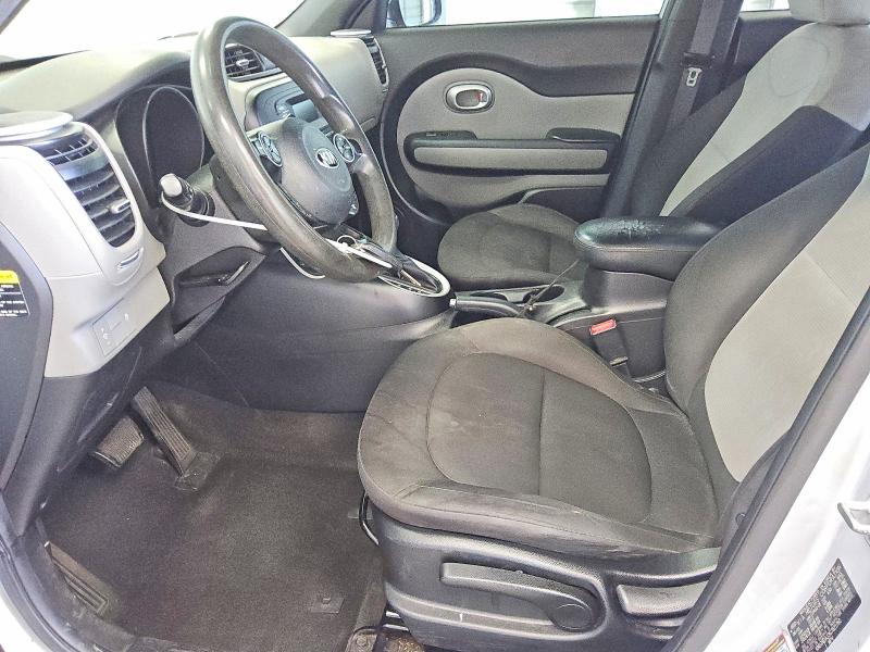 Photo 7 from auction – 2016 KIA SOUL with VIN KNDJN2A23G7821760