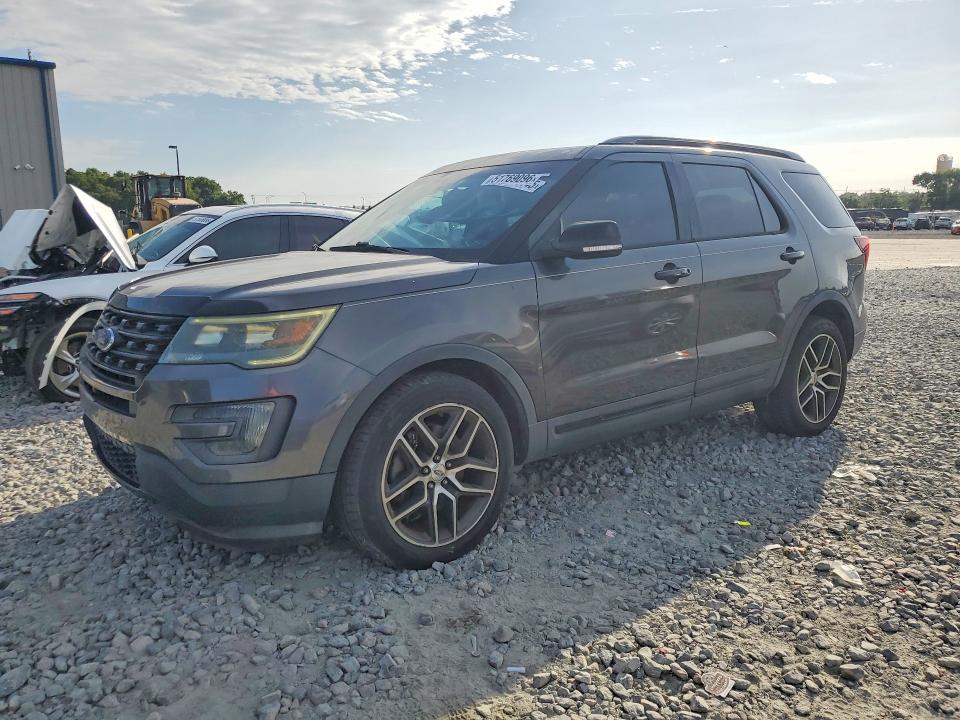 FORD EXPLORER 2016 with VIN 1FM5K8GT7GGA42158 - Photo from auction