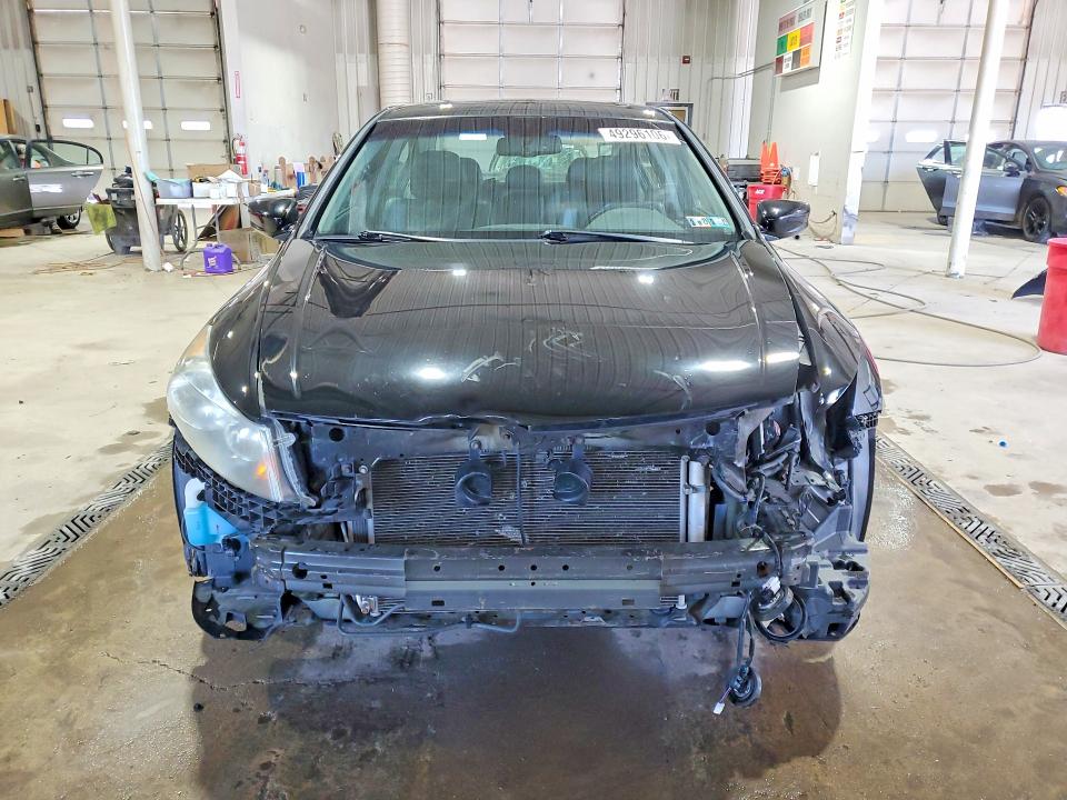 Photo 5 from auction – 2012 HONDA ACCORD with VIN 1HGCP2F86CA052556