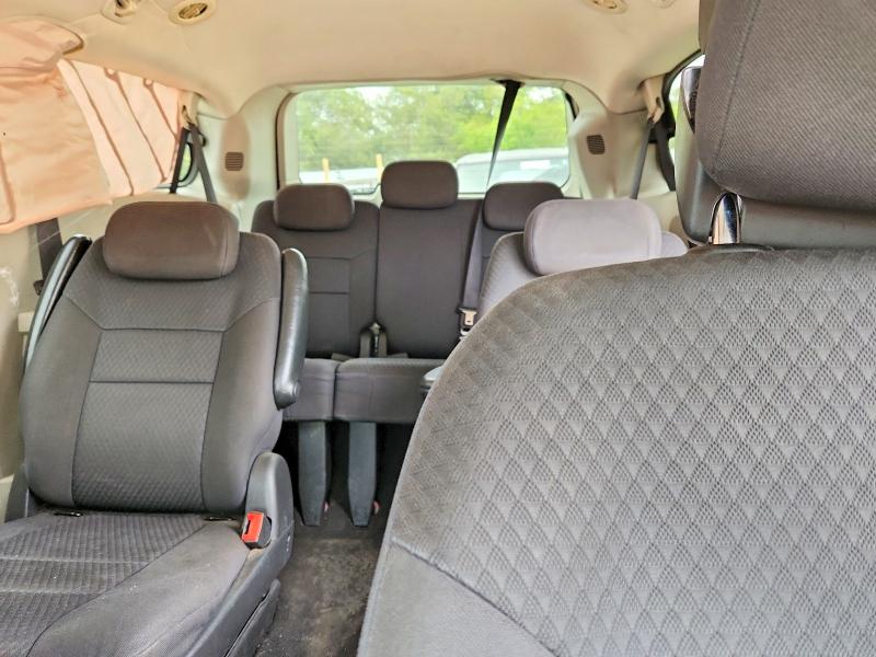 Photo 10 from auction – 2010 DODGE GRAND CARA with VIN 2D4RN3D18AR440300