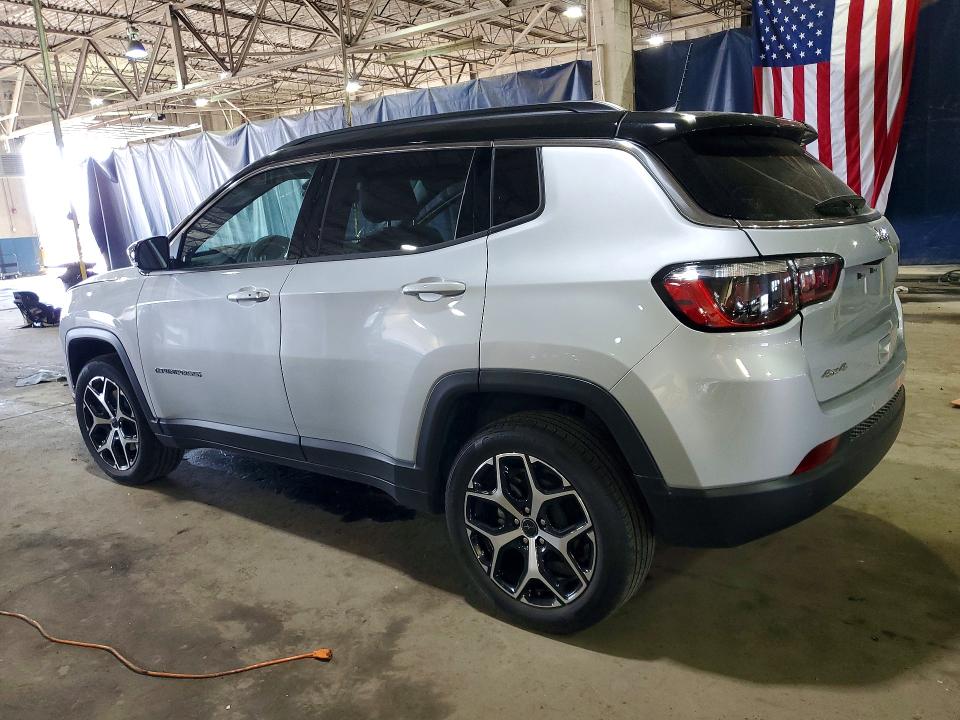 Photo 2 from auction – 2025 JEEP COMPASS with VIN 3C4NJDCNXST528037