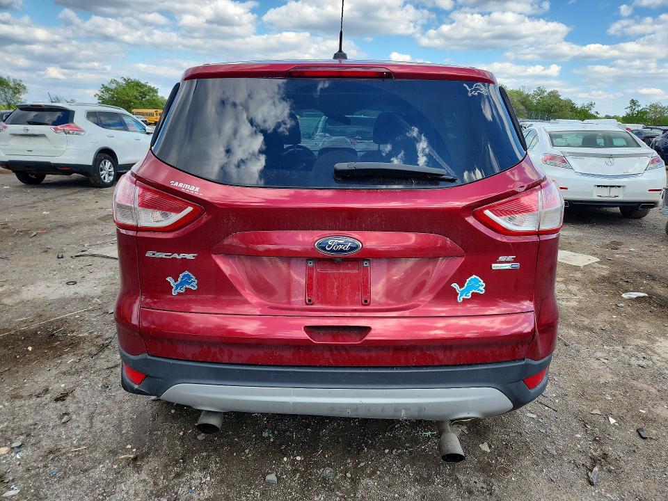 Photo 6 from auction – 2016 FORD ESCAPE with VIN 1FMCU9GX5GUA82413