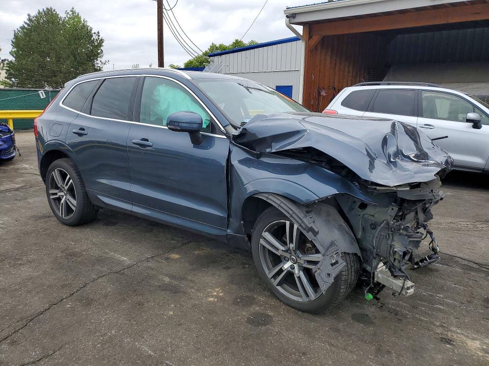 Photo 4 from auction – 2021 VOLVO XC60 with VIN YV4102RKXM1675825