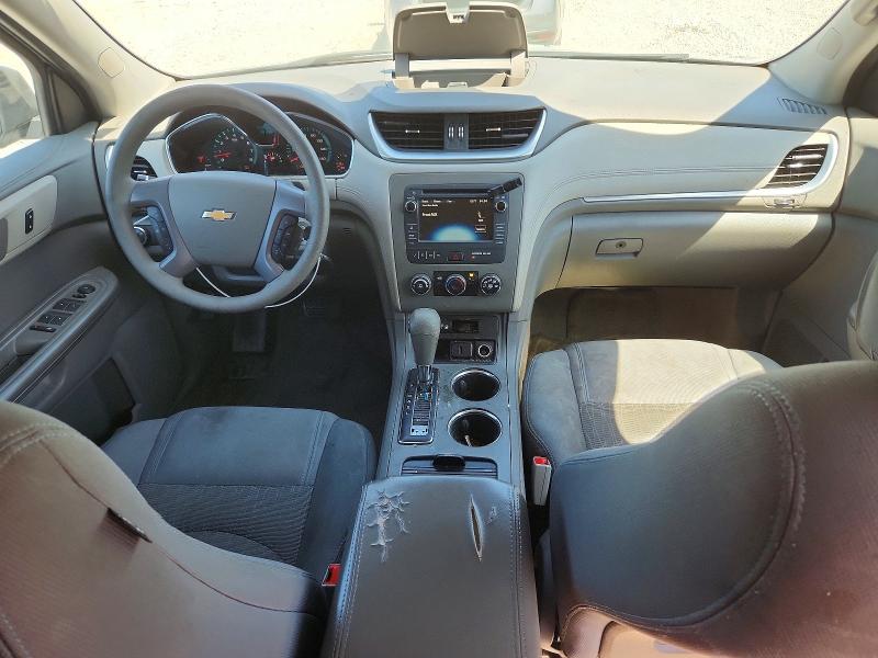 Photo 8 from auction – 2017 CHEVROLET TRAVERSE with VIN 1GNKRFKD8HJ307060