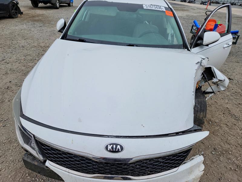 Photo 11 from auction – 2018 KIA OPTIMA with VIN 5XXGT4L33JG215648
