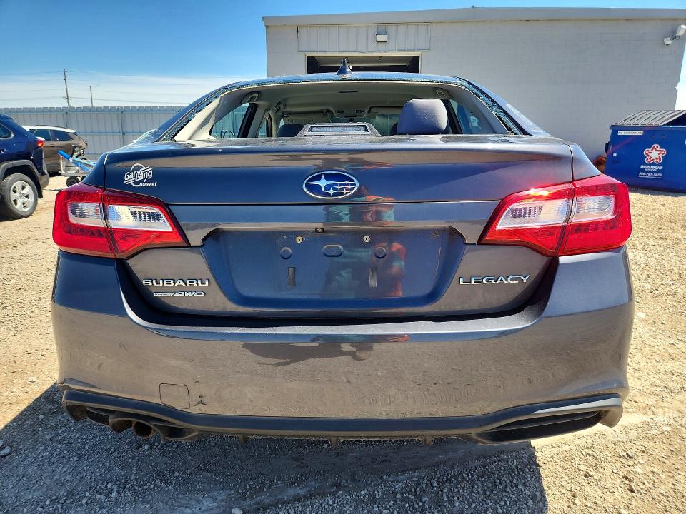 Photo 6 from auction – 2018 SUBARU LEGACY with VIN 4S3BNAF62J3024134
