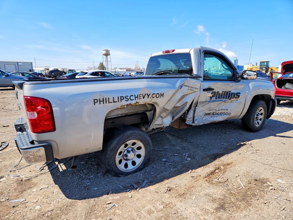 Photo 3 from auction – 2009 CHEVROLET SILVERADO with VIN 1GCEC14X59Z202710