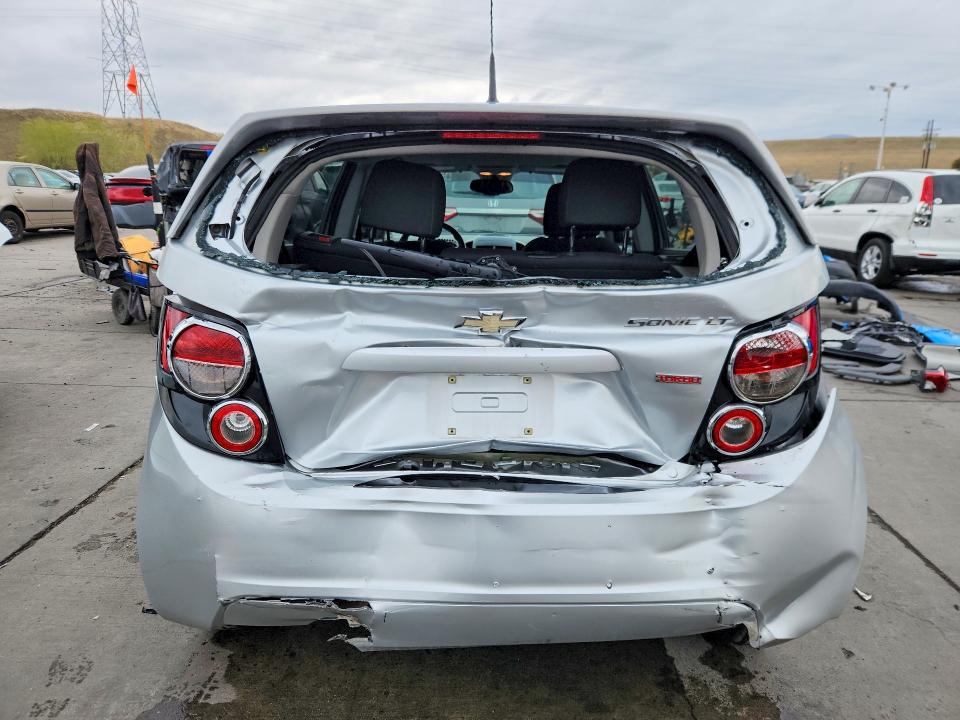 Zdjęcie 6 z aukcji – 2013 CHEVROLET SONIC z VIN 1G1JC6SB8D4160907