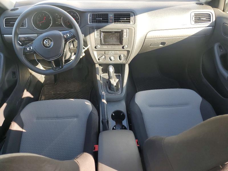 Photo 8 from auction – 2017 VOLKSWAGEN JETTA with VIN 3VW2B7AJ9HM299254