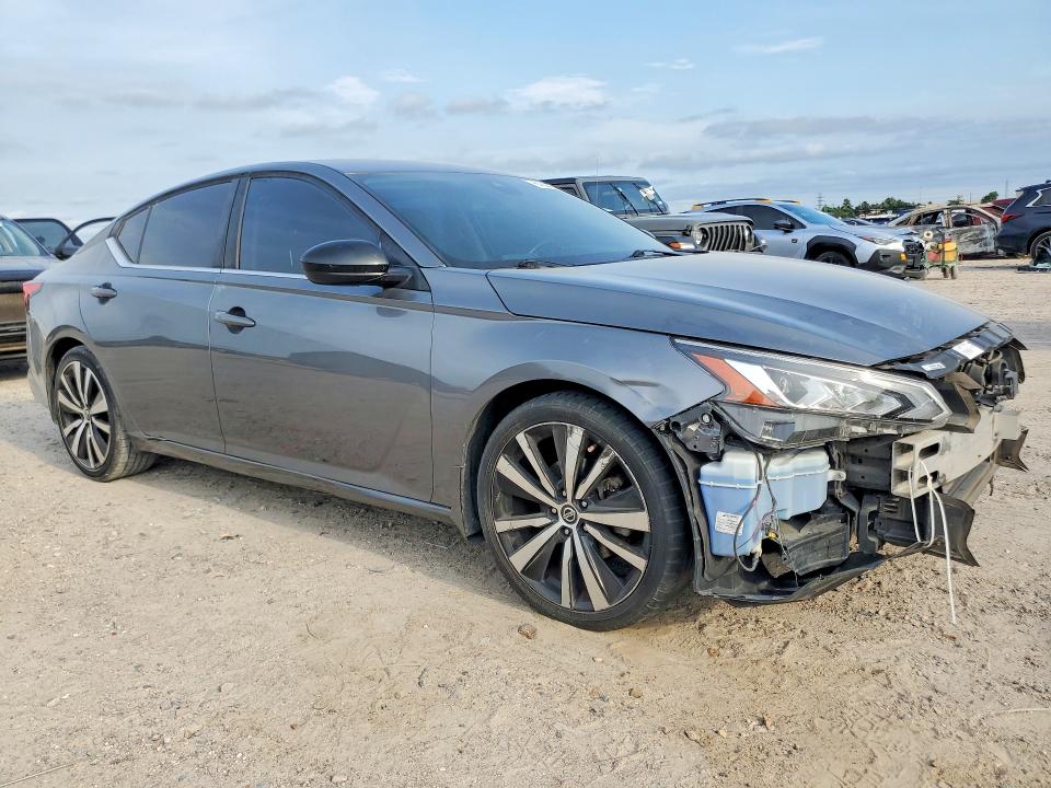 Photo 4 from auction – 2020 NISSAN ALTIMA with VIN 1N4BL4CV6LC145101