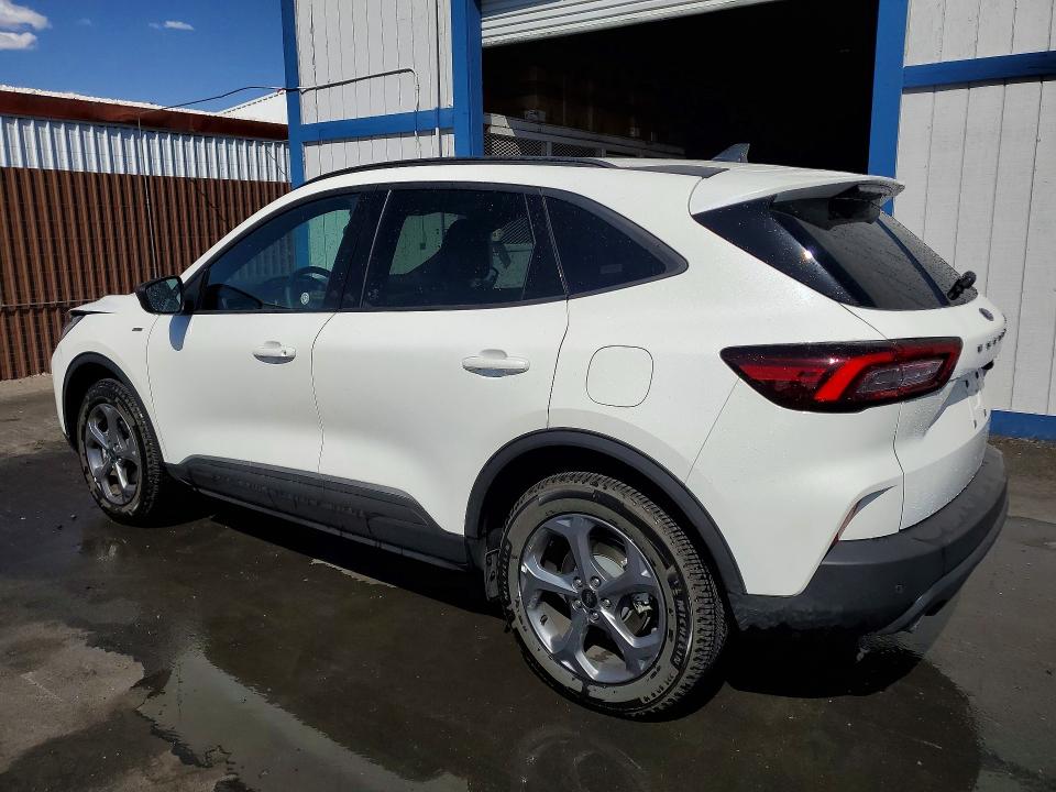 Photo 2 from auction – 2026 FORD ESCAPE with VIN 1FMCU9MN0TUA32225