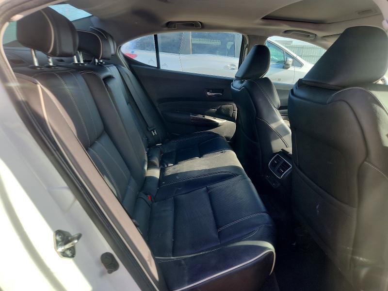 Photo 10 from auction – 2018 ACURA TLX with VIN 19UUB3F76JA004665