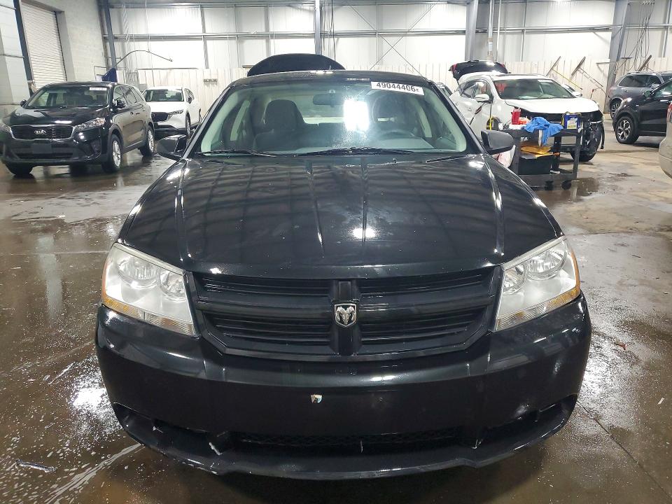 Снимка 5 от търг – 2010 DODGE AVENGER с VIN 1B3CC4FB6AN138684