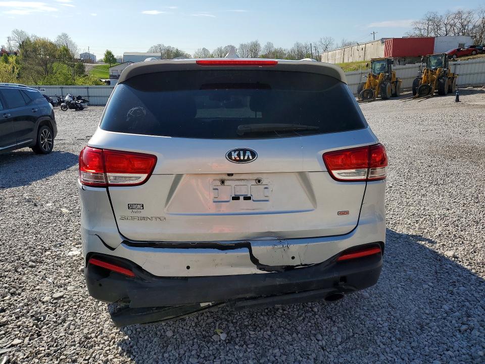 Снимка 6 от търг – 2016 KIA SORENTO с VIN 5XYPGDA35GG097842