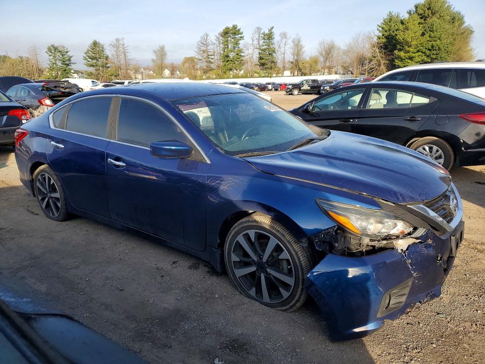 Photo 4 from auction – 2018 NISSAN ALTIMA with VIN 1N4AL3AP5JC138695