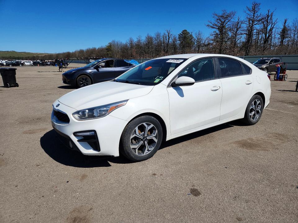 Photo 1 from auction – 2019 KIA FORTE with VIN 3KPF24AD1KE131039