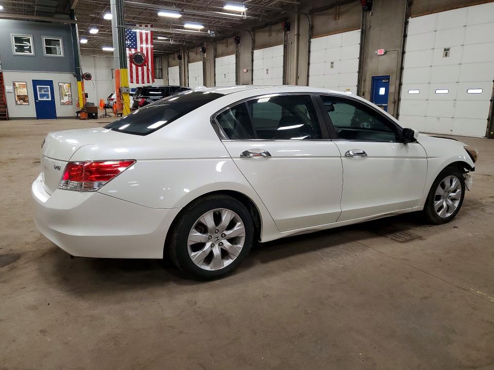 Photo 3 from auction – 2009 HONDA ACCORD with VIN 1HGCP36859A017912