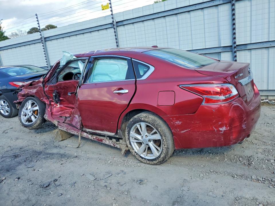 Photo 2 from auction – 2015 NISSAN ALTIMA with VIN 1N4AL3AP3FC139769