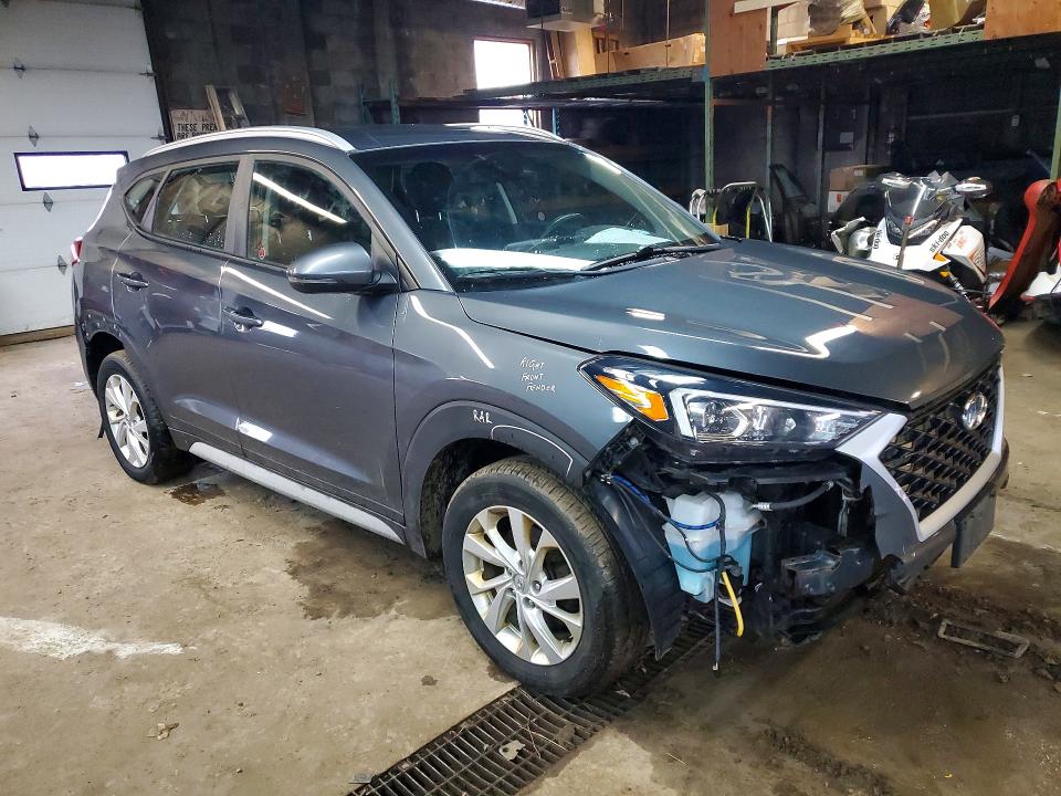 Photo 4 from auction – 2019 HYUNDAI TUCSON with VIN KM8J3CA42KU857037