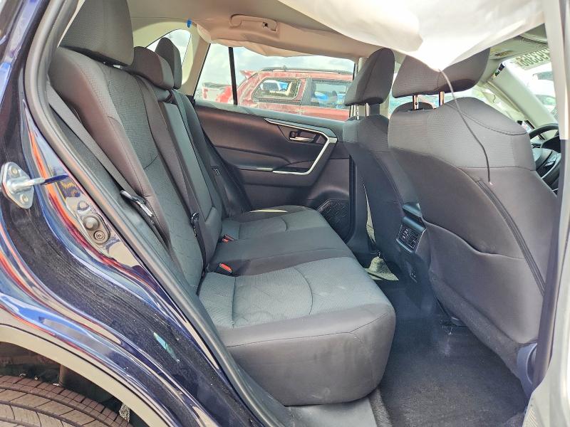 Photo 11 from auction – 2025 TOYOTA RAV4 with VIN 2T3W1RFV6SW392219