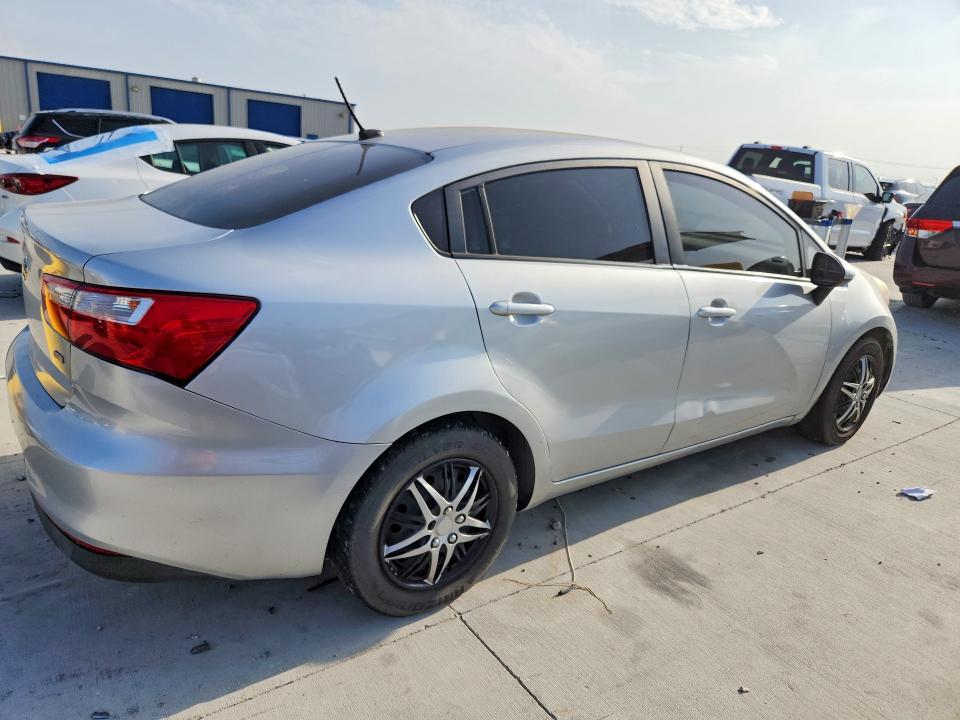 Photo 3 from auction – 2017 KIA RIO with VIN KNADM4A37H6043858