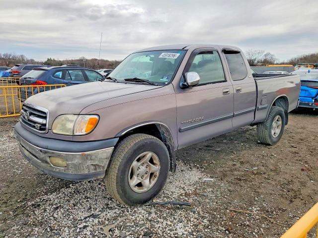 TOYOTA TUNDRA 2000 with VIN 5TBBT4412YS067565 - Photo from auction