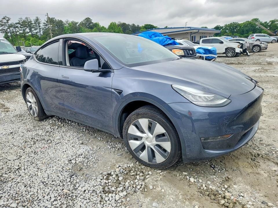 Photo 4 from auction – 2023 TESLA MODEL Y with VIN 7SAYGDEE7PA029601