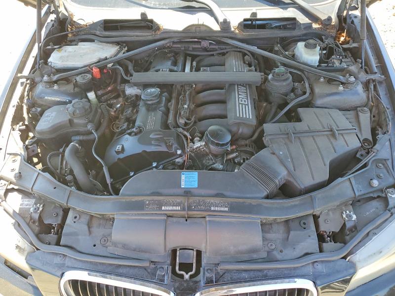 Photo 11 from auction – 2011 BMW 328 with VIN WBAPH5C57BA442991