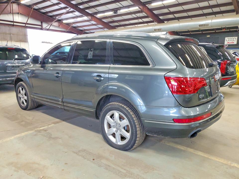 Photo 2 from auction – 2015 AUDI Q7 with VIN WA1LGAFE3FD015248