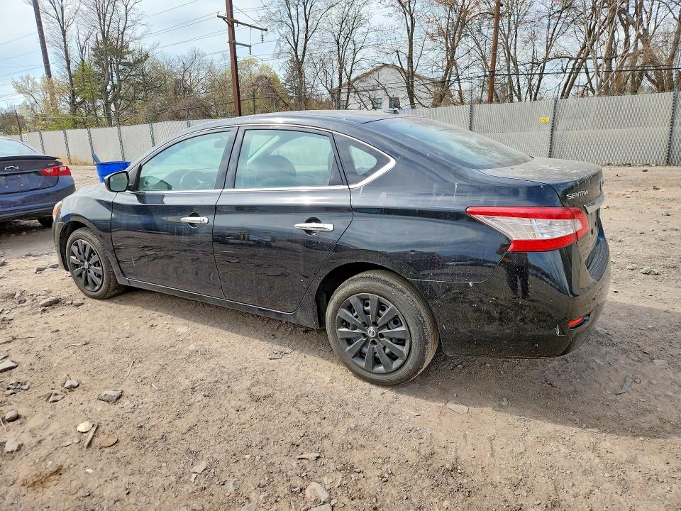Photo 2 from auction – 2015 NISSAN SENTRA with VIN 3N1AB7AP3FL653097