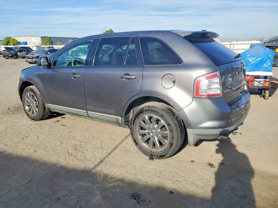 Photo 2 from auction – 2010 FORD EDGE with VIN 2FMDK4JC2ABB03931
