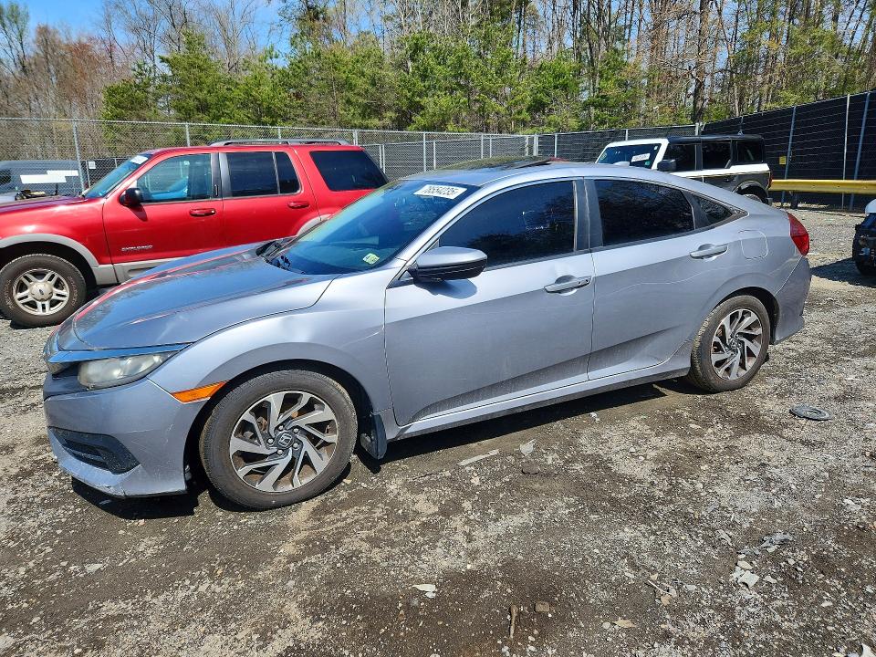 HONDA CIVIC 2018 with VIN 2HGFC2F73JH551006 - Photo from auction