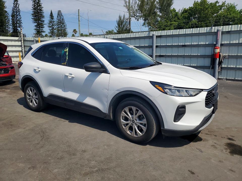Photo 4 from auction – 2024 FORD ESCAPE with VIN 1FMCU0GN7RUA10125
