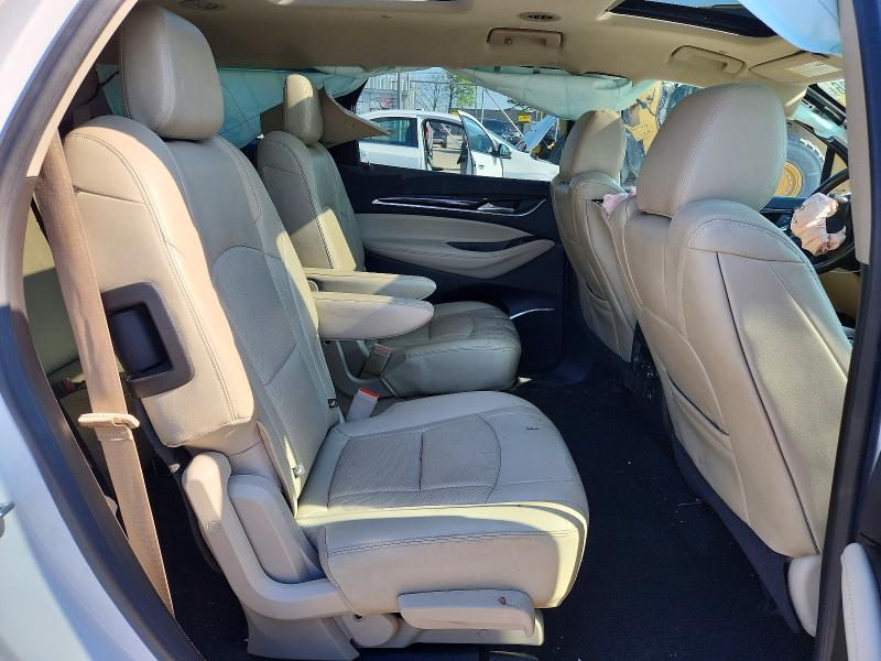 Photo 11 from auction – 2018 BUICK ENCLAVE with VIN 5GAERCKW4JJ133551
