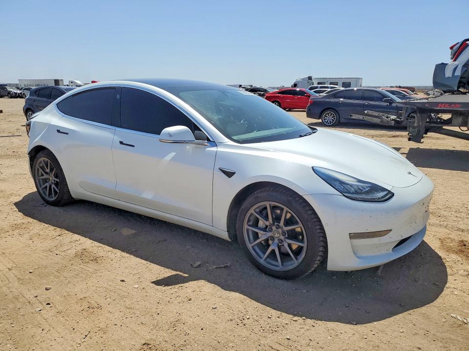 Photo 4 from auction – 2020 TESLA MODEL 3 with VIN 1GTP9EEL5MZ279595