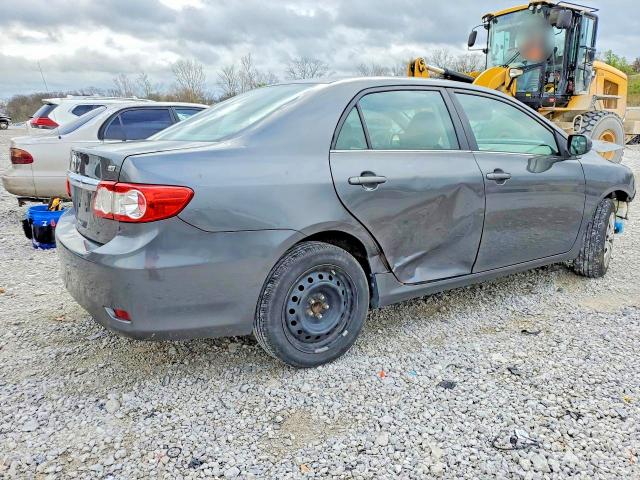 Photo 3 from auction – 2013 TOYOTA COROLLA with VIN 2T1BU4EE6DC097774