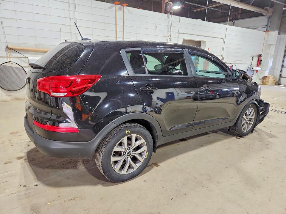Photo 3 from auction – 2016 KIA SPORTAGE with VIN KNDPB3AC4G7849598