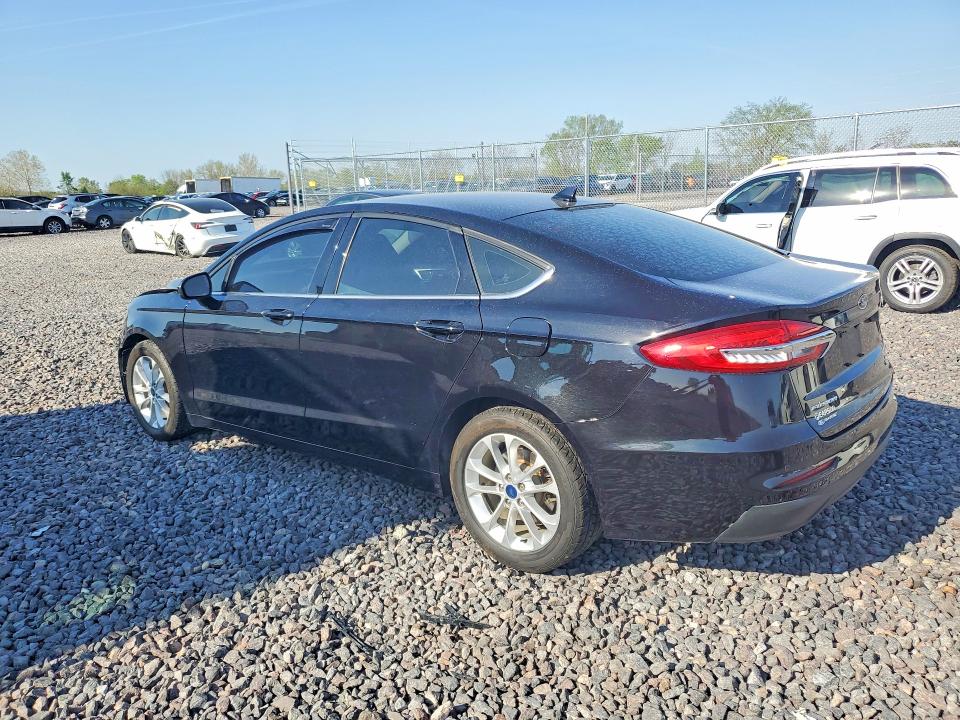 Photo 2 from auction – 2020 FORD FUSION with VIN 3FA6P0HD5LR108461