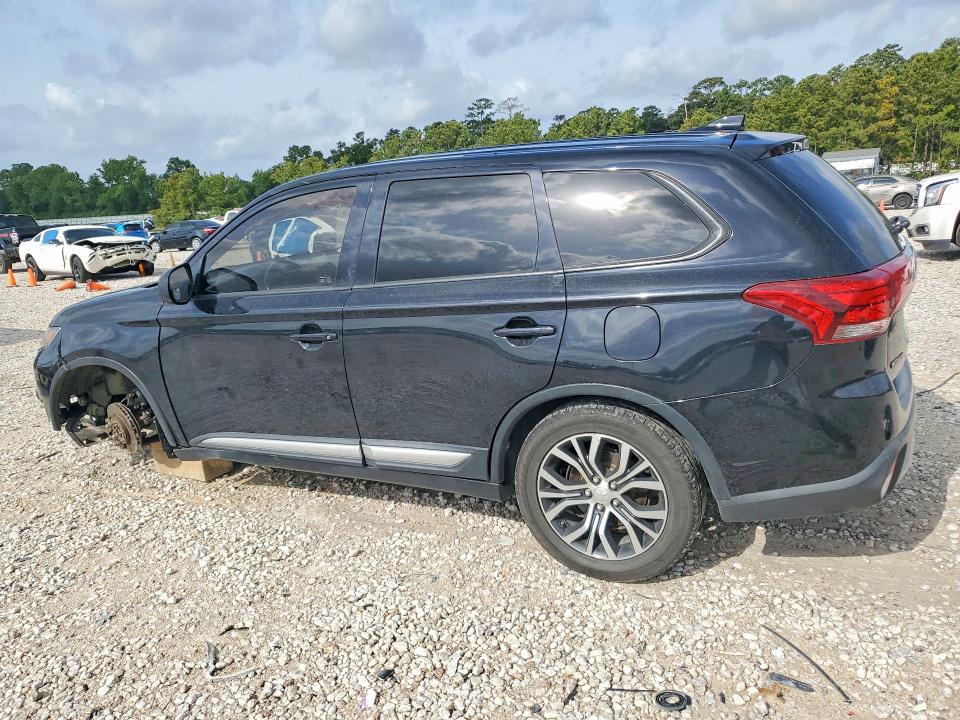 Photo 2 from auction – 2017 MITSUBISHI OUTLANDER with VIN JA4AD2A37HZ008045