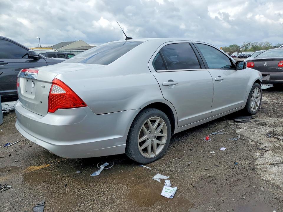 Photo 3 from auction – 2012 FORD FUSION with VIN 3FAHP0JA5CR334024