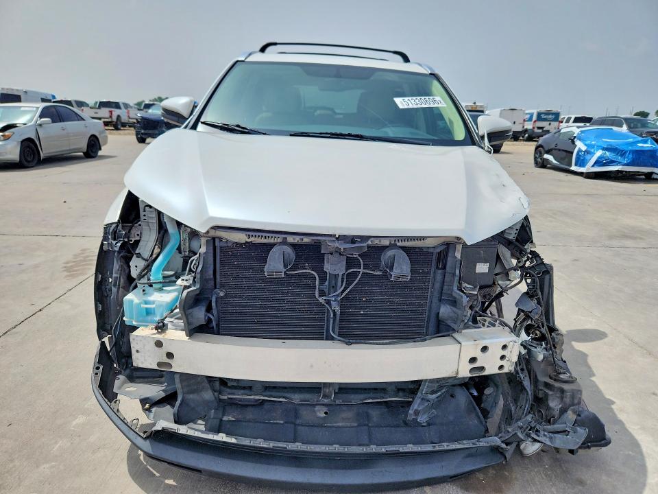 Photo 5 from auction – 2015 TOYOTA HIGHLANDER with VIN 5TDKKRFH9FS068016