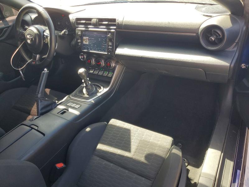 Photo 8 from auction – 2022 TOYOTA GR86 with VIN JF1ZNBB11N9755614
