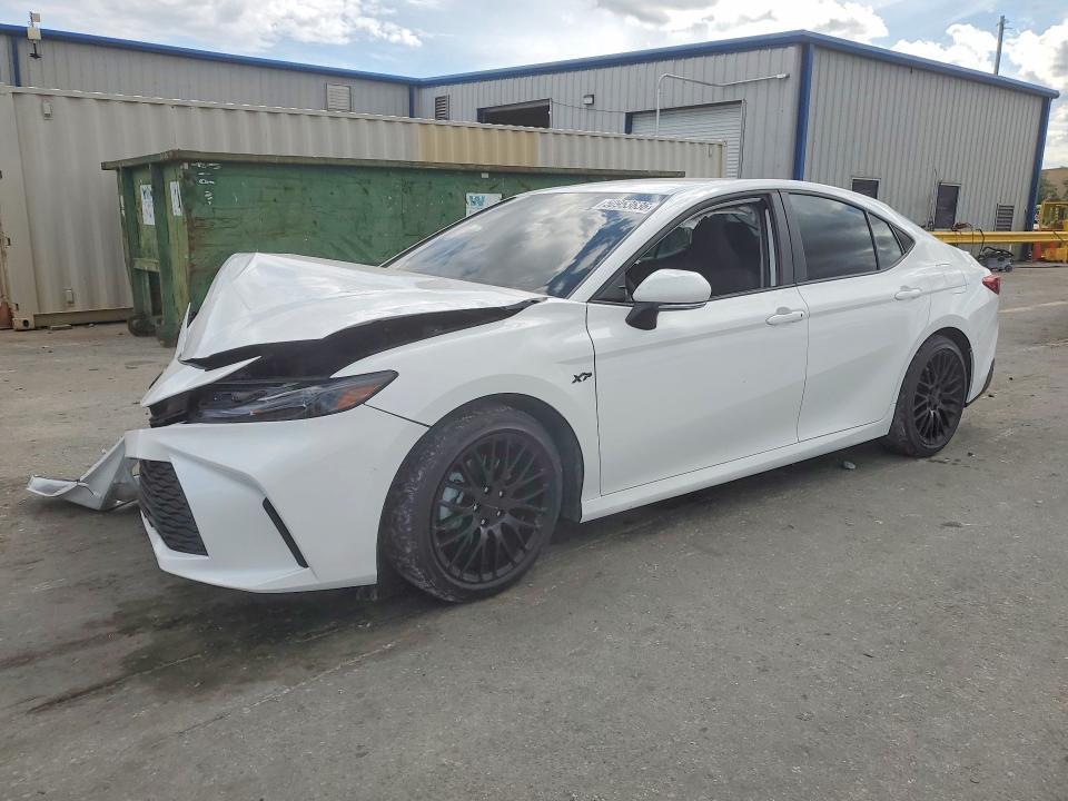 TOYOTA CAMRY 2025 with VIN 4T1DAACK5SU156429 - Photo from auction