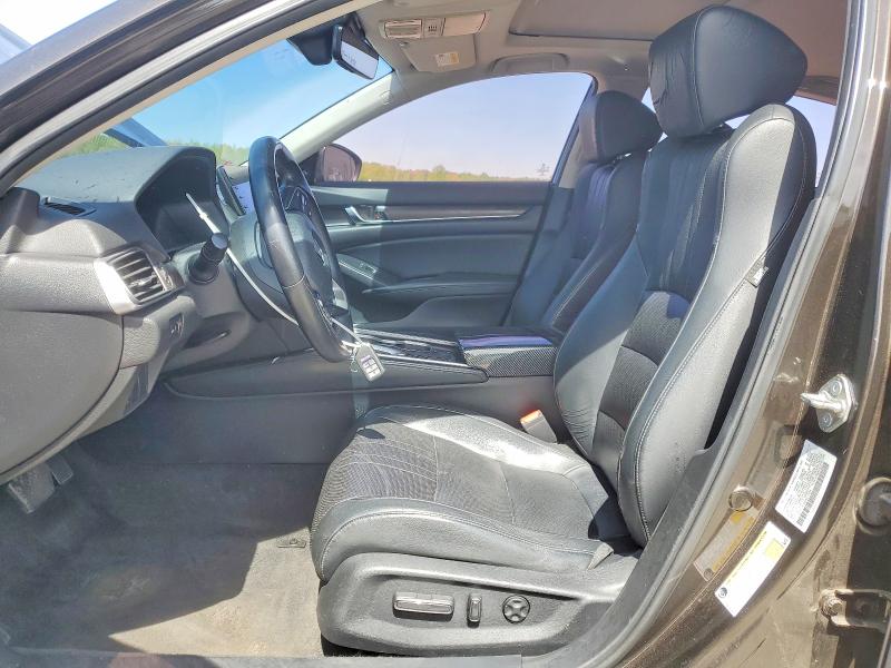 Photo 7 from auction – 2018 HONDA ACCORD with VIN 1HGCV1F56JA071854