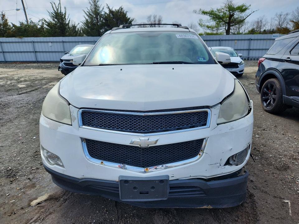 Photo 5 from auction – 2011 CHEVROLET TRAVERSE with VIN 1GNKRGED8BJ160635