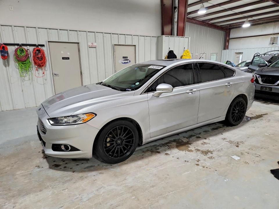 FORD FUSION 2016 with VIN 3FA6P0HD2GR302774 - Photo from auction